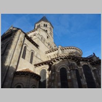 Basilique Notre-Dame-du-Port de Clermont-Ferrandt, photo Coolcorrector, Wikipedia.jpg